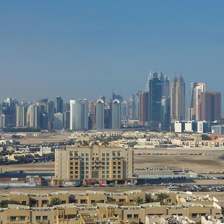 Doubletree By Hilton Hotel And Residences Dubai - Al Barsha Exterior photo