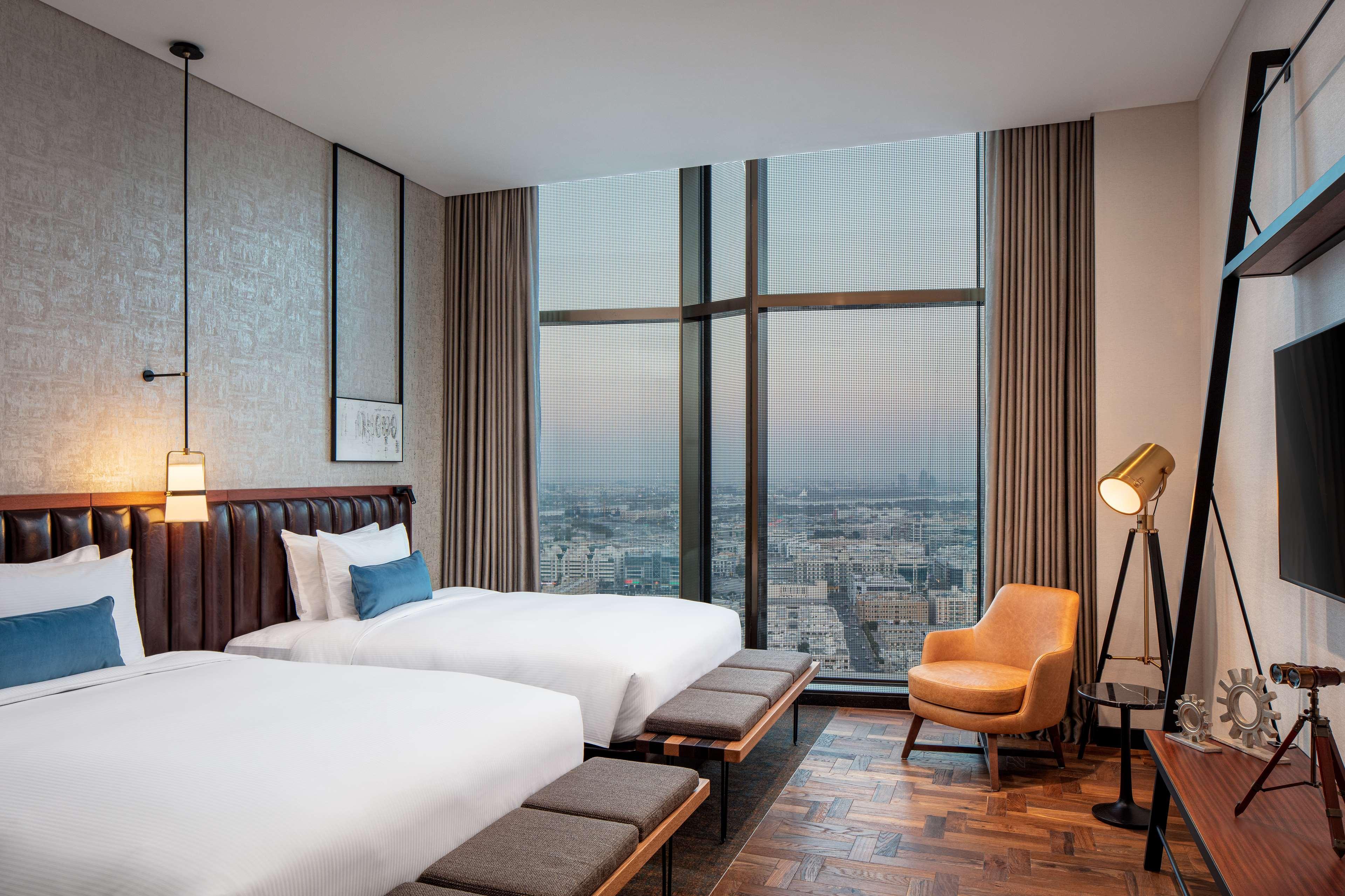 Doubletree By Hilton Hotel And Residences Dubai - Al Barsha Exterior photo