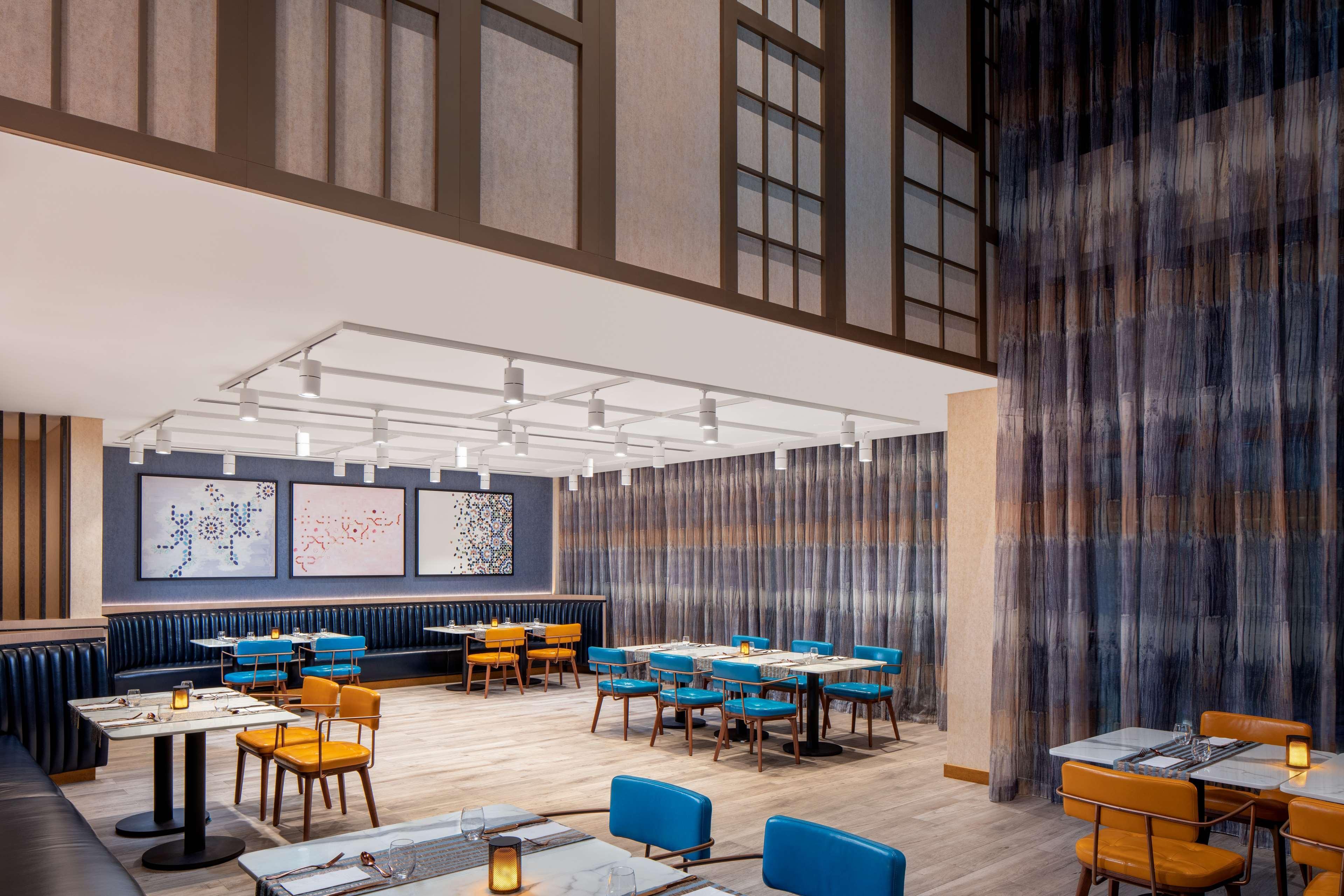Doubletree By Hilton Hotel And Residences Dubai - Al Barsha Exterior photo